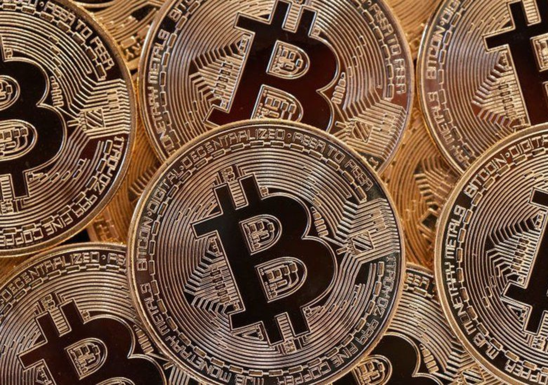 2009 - The cryptocurrency Bitcoin is launched